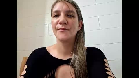 Snapshot of valerierayne13 chatting on March 21, 2026, 8:19 am ValerieRayne online show from March 21, 2026, 8:19 am