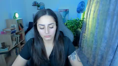 Snapshot of valeriiemills chatting on March 12, 2026, 9:54 pm Valerie online show from March 12, 2026, 9:54 pm