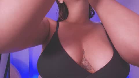 Valeryn online show from April 18, 2026, 3:10 am