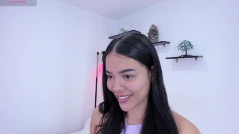 Snapshot of valery__nova chatting on December 9, 2024, 3:22 pm Cris online show from December 9, 2024, 3:22 pm