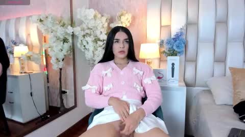  VALERY  online show from September 19, 2025, 11:44 am