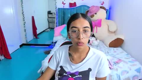 Snapshot of valery_taylor_1 chatting on May 5, 2026, 11:02 pm valery online show from May 5, 2026, 11:02 pm