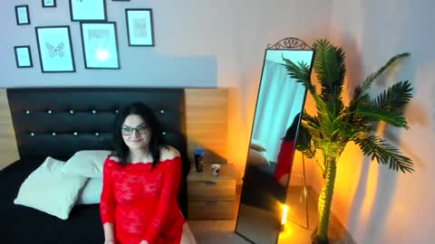 Snapshot of valeryablack chatting on February 3, 2026, 6:46 pm valeryablack online show from February 3, 2026, 6:46 pm