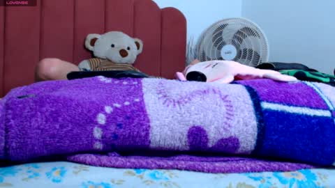 Snapshot of valerybaker1 chatting on January 17, 2025, 8:13 am B V Naughty online show from January 17, 2025, 8:13 am