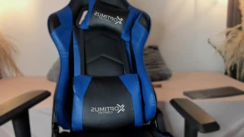 call me Maria online show from February 11, 2025, 4:33 am