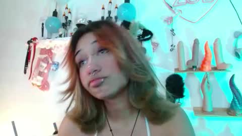 zoe online show from December 22, 2025, 7:33 pm