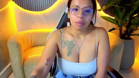 Snapshot of valerytp chatting on April 17, 2026, 7:17 pm valerytp online show from April 17, 2026, 7:17 pm