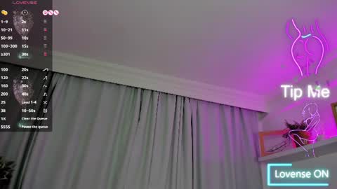 Snapshot of valerywalker7 chatting on June 15, 2026, 7:05 pm Valery Walker online show from June 15, 2026, 7:05 pm
