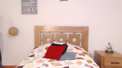 Snapshot of valesantodomingo chatting on September 30, 2025, 10:04 pm Sofia online show from September 30, 2025, 10:04 pm