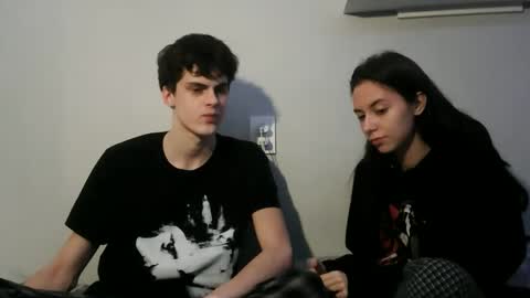 valesios online show from December 22, 2025, 11:46 pm