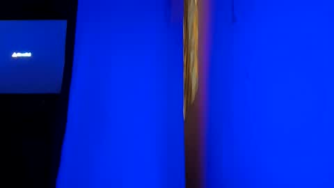 valetv2222 online show from November 6, 2025, 12:44 am