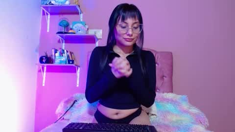 valkiry_ online show from January 10, 2026, 9:52 pm