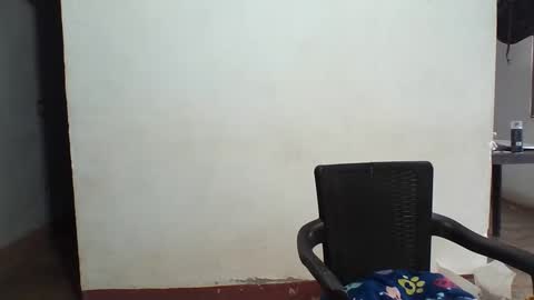 Snapshot of valkyazrael chatting on March 4, 2026, 9:32 pm valkyazrael online show from March 4, 2026, 9:32 pm