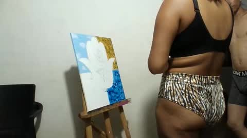 valkyazrael online show from April 14, 2026, 11:55 pm