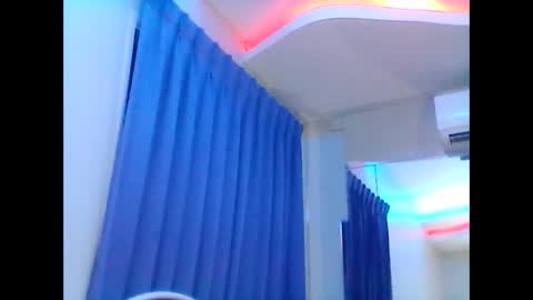 ValleriWind online show from January 27, 2025, 11:43 pm