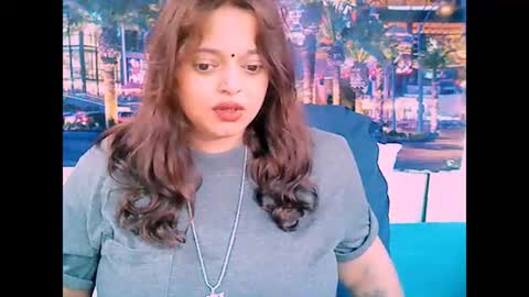Snapshot of valleyval chatting on January 20, 2025, 6:21 am indianvalvet priya is back online show from January 20, 2025, 6:21 am