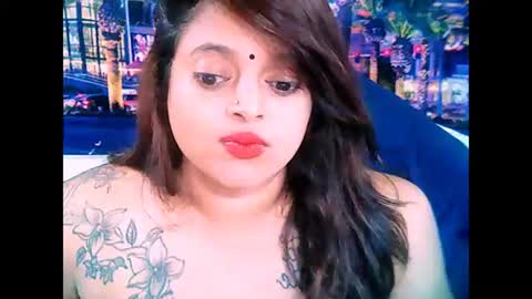 Snapshot of valleyval chatting on February 4, 2025, 12:33 pm indianvalvet priya is back online show from February 4, 2025, 12:33 pm