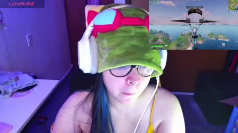 Im Violet online show from December 29, 2024, 12:52 am