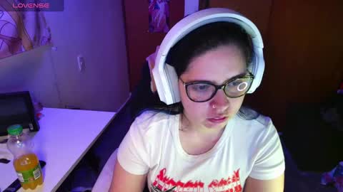 Im Violet online show from January 14, 2025, 12:00 am