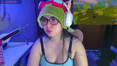 Im Violet online show from March 4, 2025, 3:22 am