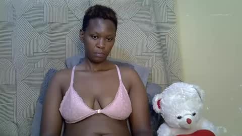 valma_bella online show from February 12, 2025, 5:37 am