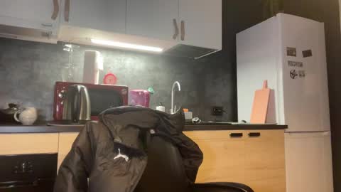 Little Devil online show from January 6, 2025, 4:34 pm