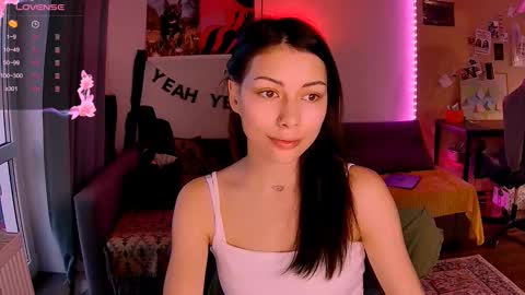 Little Devil online show from December 3, 2025, 7:16 am