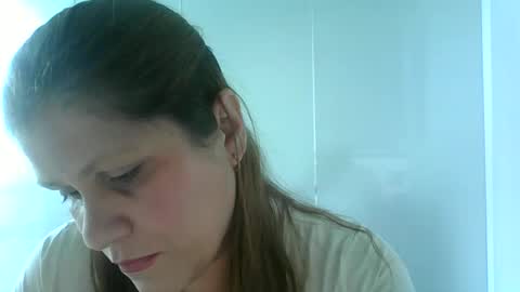 Snapshot of valu2208 chatting on September 8, 2025, 2:49 pm valu2208 online show from September 8, 2025, 2:49 pm