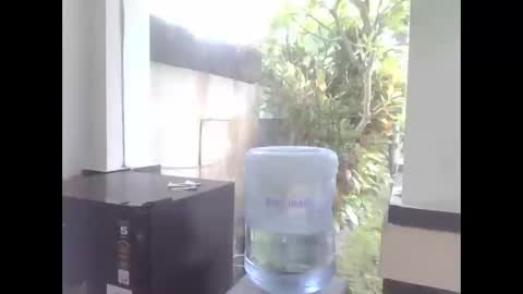 Snapshot of valure_lera chatting on February 22, 2025, 11:35 pm valure_lera online show from February 22, 2025, 11:35 pm