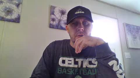 Snapshot of valvenus101 chatting on December 1, 2025, 6:02 pm Val Venus online show from December 1, 2025, 6:02 pm