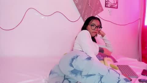 Snapshot of valy_hot chatting on September 17, 2025, 2:41 pm valeria online show from September 17, 2025, 2:41 pm