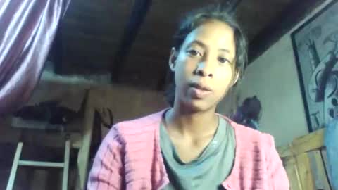 valysexyhot online show from April 18, 2026, 7:40 pm