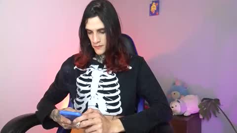 Snapshot of vamp_noah chatting on May 23, 2026, 2:17 am Vamp Noah and Dan online show from May 23, 2026, 2:17 am