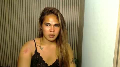 vampy_ebony_laxine online show from January 2, 2025, 3:51 pm