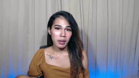 vampy_ebony_laxine online show from November 24, 2025, 8:41 pm