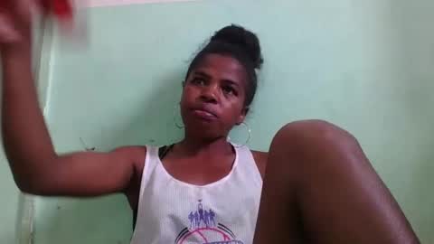 Snapshot of vanafiry chatting on January 15, 2025, 11:32 am vanafiry online show from January 15, 2025, 11:32 am