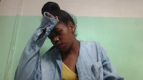 Snapshot of vanafiry chatting on January 20, 2025, 4:10 am vanafiry online show from January 20, 2025, 4:10 am