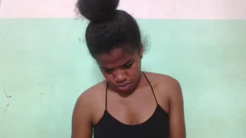 Snapshot of vanafiry chatting on February 16, 2025, 3:58 am vanafiry online show from February 16, 2025, 3:58 am