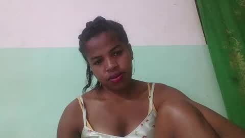 Snapshot of vanafiry chatting on March 1, 2025, 3:38 pm vanafiry online show from March 1, 2025, 3:38 pm