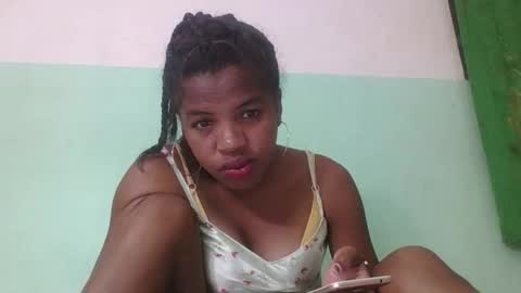 Snapshot of vanafiry chatting on March 1, 2025, 6:43 pm vanafiry online show from March 1, 2025, 6:43 pm