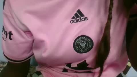 vanafiry online show from April 11, 2026, 7:45 am