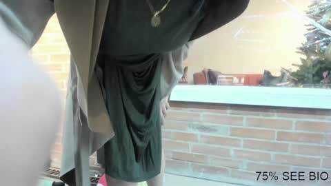 vanessa online show from December 24, 2024, 1:27 am