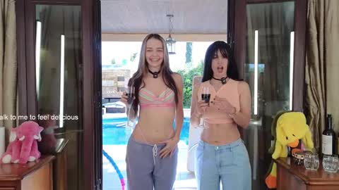 vanessa online show from February 10, 2025, 1:44 pm