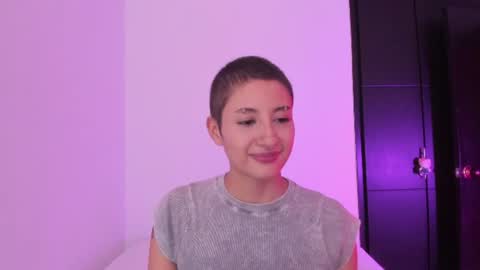 Snapshot of vandalovee chatting on July 16, 2026, 6:52 am Babi Alu online show from July 16, 2026, 6:52 am