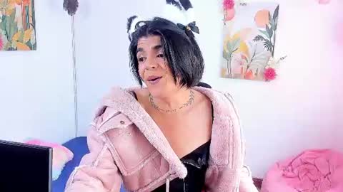 Snapshot of vanes_hontter chatting on July 8, 2026, 2:54 pm vanes_hontter online show from July 8, 2026, 2:54 pm