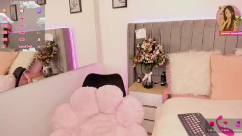 Snapshot of vanesa_moon_ chatting on April 21, 2026, 1:42 am vanesa_moon_ online show from April 21, 2026, 1:42 am