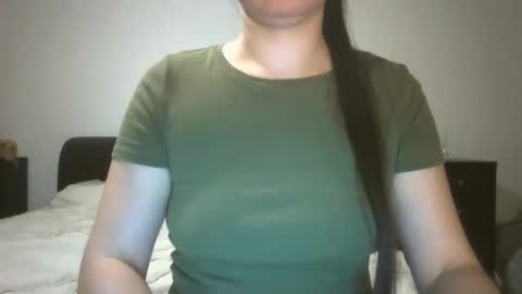 VanesaJewel online show from March 10, 2025, 8:45 pm