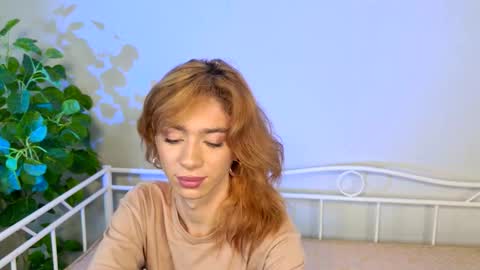 Snapshot of vanessa__ray chatting on October 19, 2025, 3:45 pm Vanessa online show from October 19, 2025, 3:45 pm