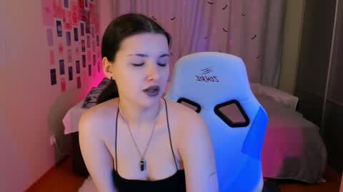 Vanessa online show from February 7, 2025, 1:04 am