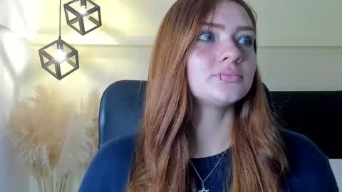Snapshot of vanessa_foxyy chatting on May 27, 2026, 3:09 pm vanessa_foxyy online show from May 27, 2026, 3:09 pm
